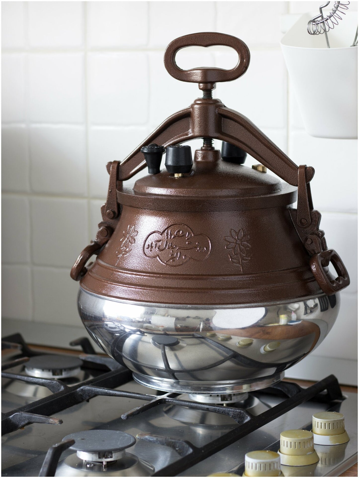 قدرة الضغط متعددة الوظائف – طهي سريع وفعال للطعام الشهي