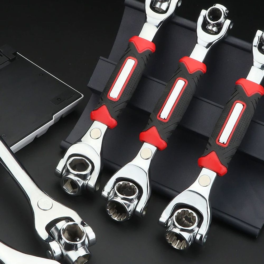 مفتاح متعدد الاستخدامات 8 في 1 – الحل المثالي للصيانة اليومية