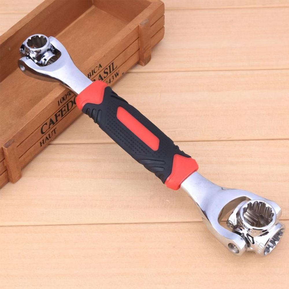 مفتاح متعدد الاستخدامات 8 في 1 – الحل المثالي للصيانة اليومية