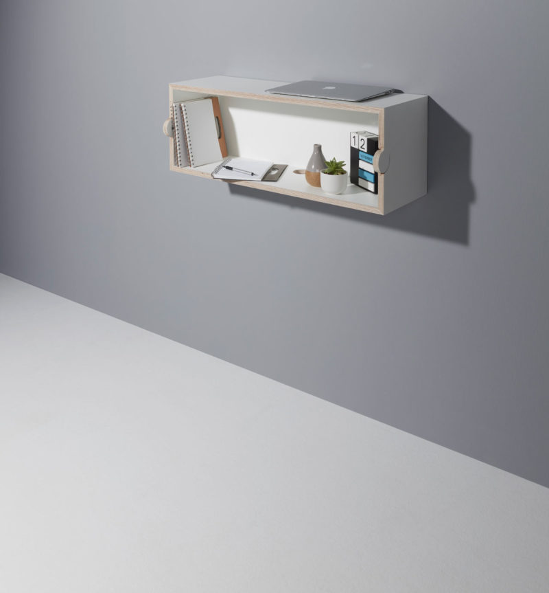 مكتب جداري قابل للطي بتصميم ذكي – يتحول إلى رف أنيق لتخزين الكتب