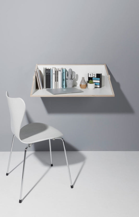 مكتب جداري قابل للطي بتصميم ذكي – يتحول إلى رف أنيق لتخزين الكتب